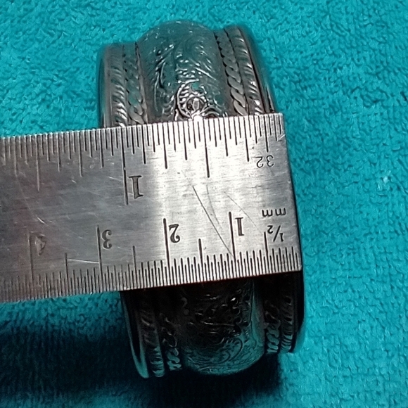 Intricate Silver Cuff Bracelet large wide inside is worn floral swirl leaf - Picture 2 of 7